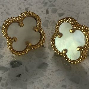 Mother of Pearl or Green Malachite Clover Earrings